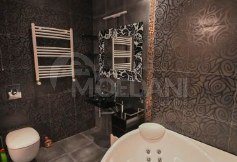 Продам 6-комн. квартиру 235м² 7/12 эт. Тбилиси - изображение 2