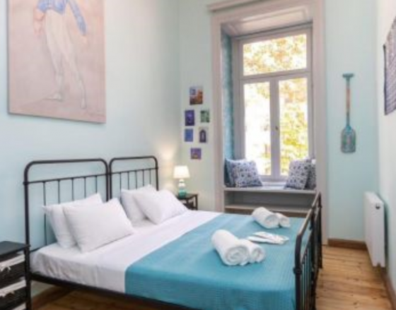 ქირავდება 3 ოთახიანი ბინა 100მ² 2/3 სართ თბილისი