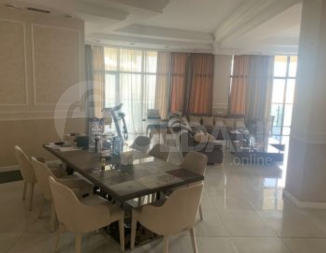 Selling 5 apartment 300м² 18/19 floor Tbilisi - photo 2