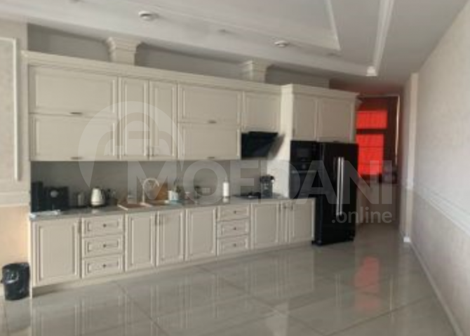 Selling 5 apartment 300м² 18/19 floor Tbilisi - photo 1