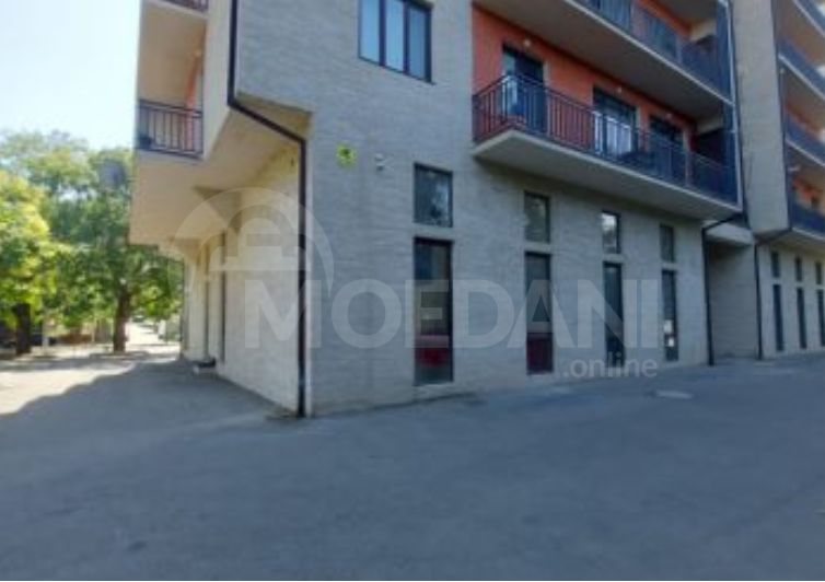 Универсальное коммерческое помещение в аренду в Исане Тбилиси - изображение 1