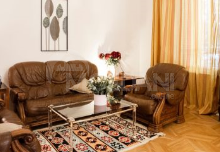 House for rent 160м² Tbilisi - photo 1