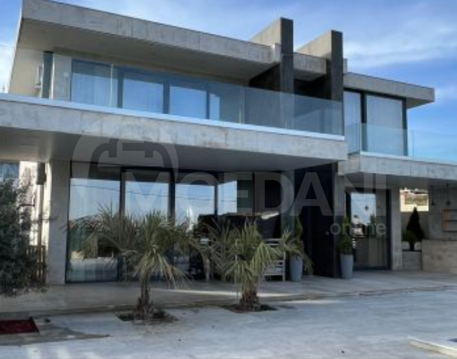 Продам Дом 800м² Тбилиси - изображение 1