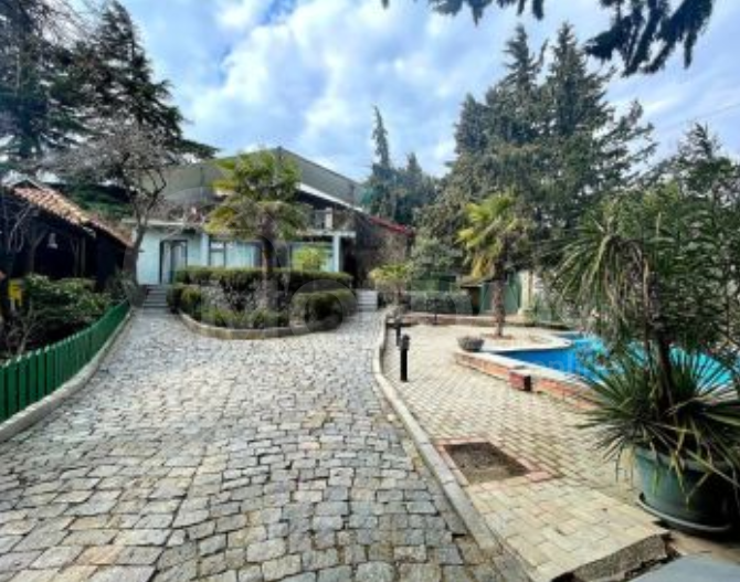 House for rent 260м² Tbilisi - photo 4