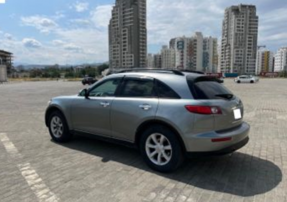 Infiniti FX35 2004 Тбилиси