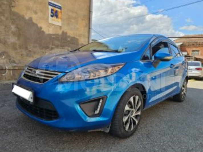 Ford Fiesta 1.6L 2013 Тбилиси - изображение 1