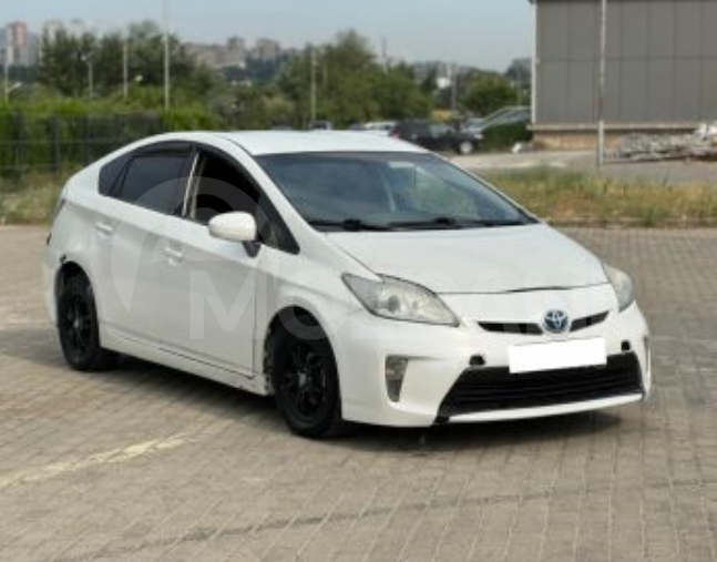 Toyota Prius 1.8L 2012 Tbilisi - photo 2