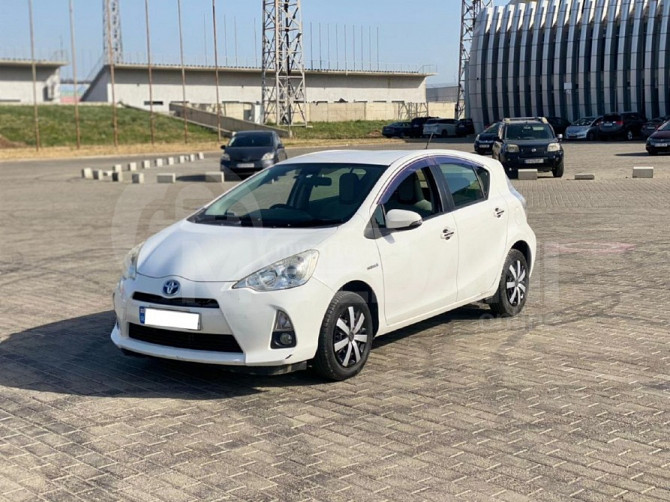 Toyota Aqua 2012 Тбилиси - изображение 1