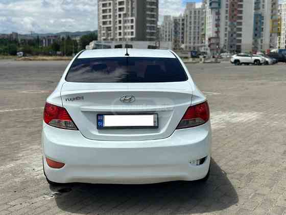 Hyundai Accent 2011 თბილისი