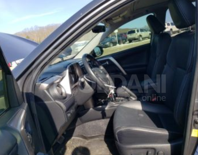 Toyota RAV4 2.5L 2018 Тбилиси - изображение 6