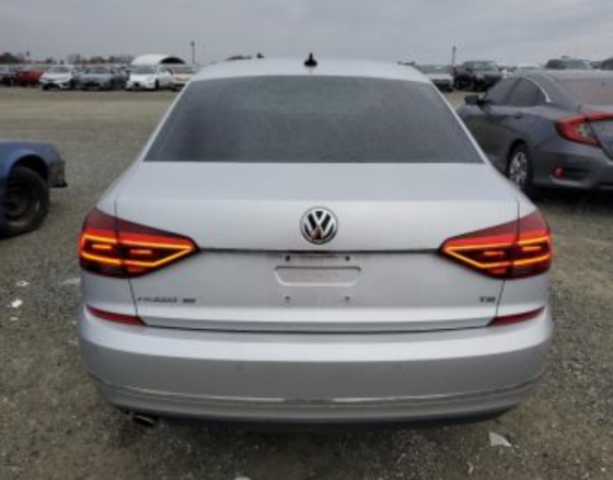 Volkswagen Passat 1.8 2017 Тбилиси