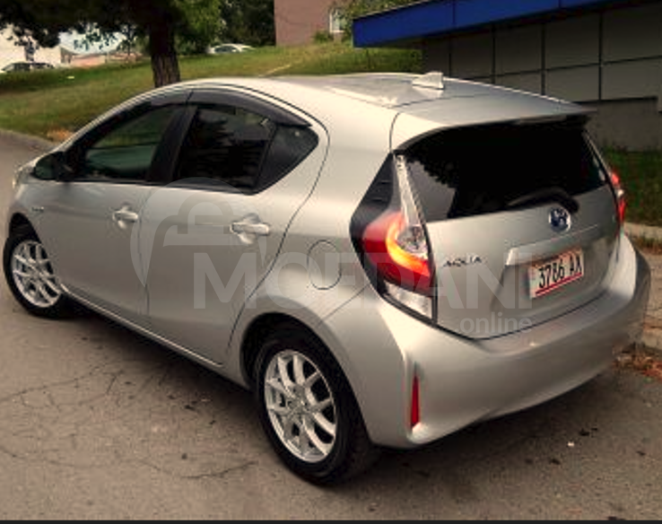 Toyota Aqua 0.1L 2017 Тбилиси - изображение 5