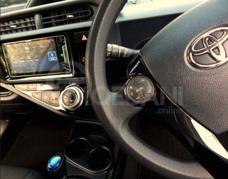 Toyota Aqua 1.5L 2016 Тбилиси - изображение 12