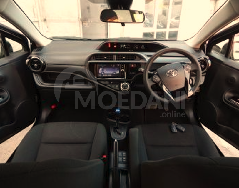 Toyota Aqua 1.5L 2016 Тбилиси - изображение 10