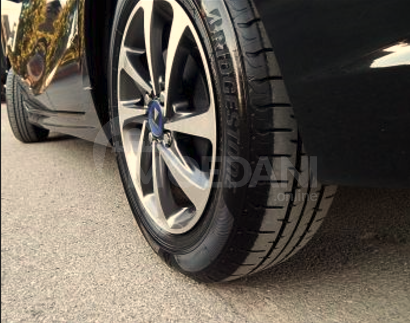 Toyota Aqua 1.5L 2015 Тбилиси - изображение 8