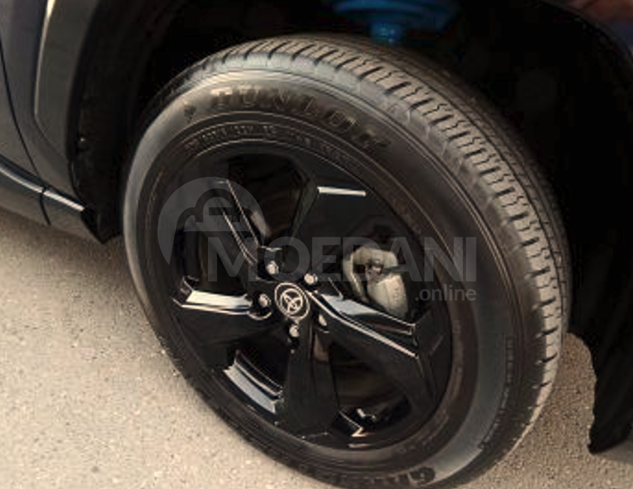 Toyota RAV4 2.5L 2021 Тбилиси - изображение 7