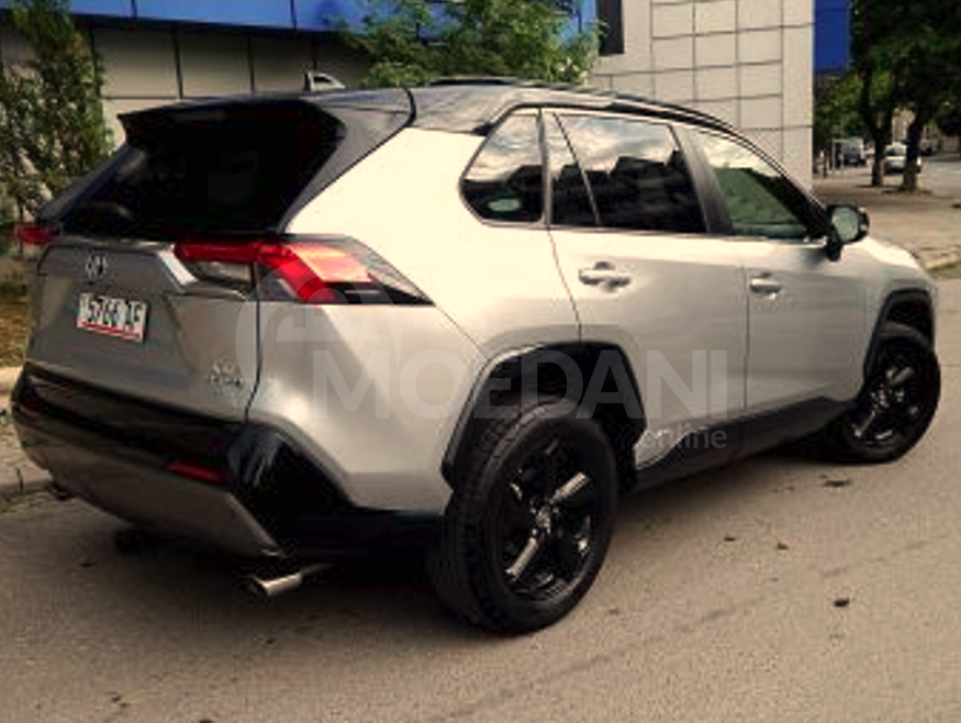 Toyota 4Runner 2.5L 2019 Тбилиси - изображение 6