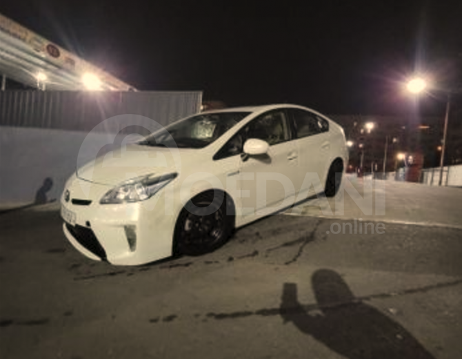 Toyota Prius 2015 Тбилиси - изображение 2