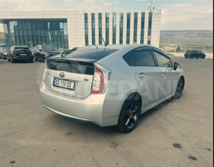 Toyota Prius 1.8L 2015 თბილისი - photo 6