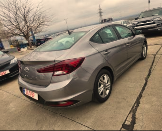 Hyundai Elantra 2019 თბილისი