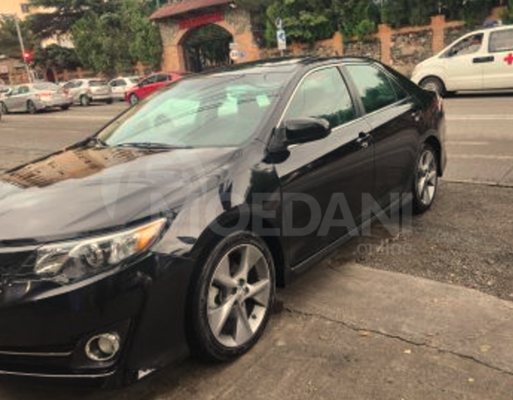 Toyota Camry 0.1L 2014 Тбилиси - изображение 1