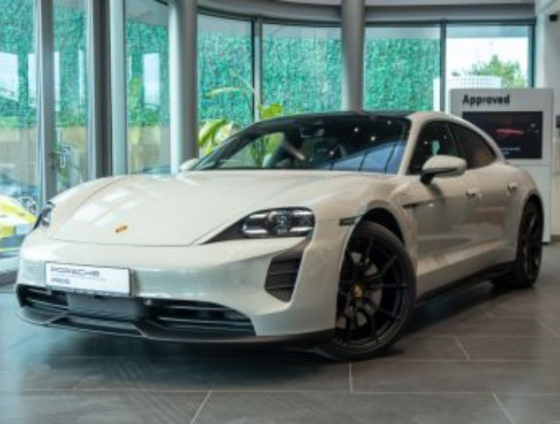 Porsche Taycan 2024 Тбилиси