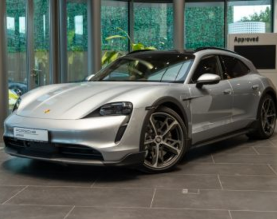 Porsche Taycan 2024 Тбилиси