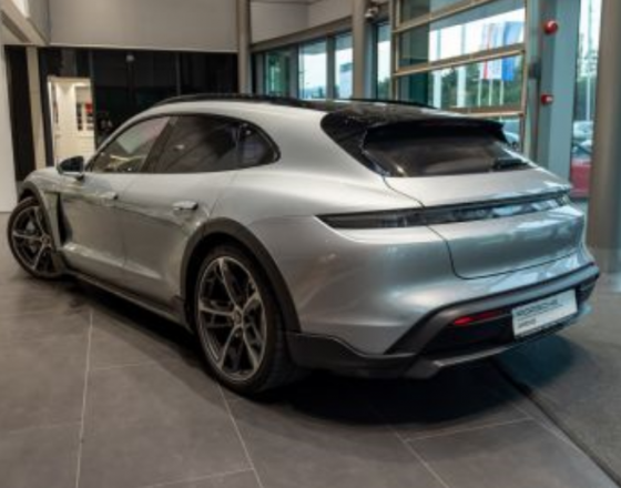 Porsche Taycan 2024 Тбилиси