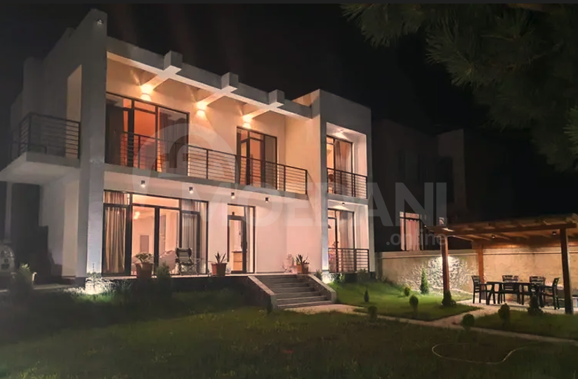 Продам Дом 368м² Тбилиси - изображение 1