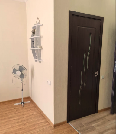 ქირავდება 2 ოთახიანი ბინა 50მ² 10/12 სართ თბილისი