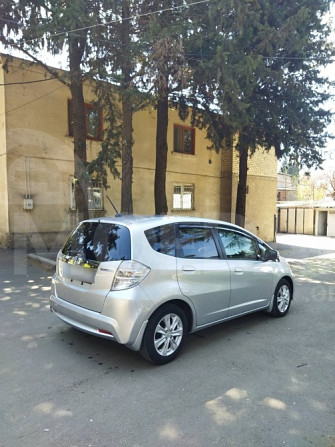 Honda Fit 2011 Тбилиси - изображение 2