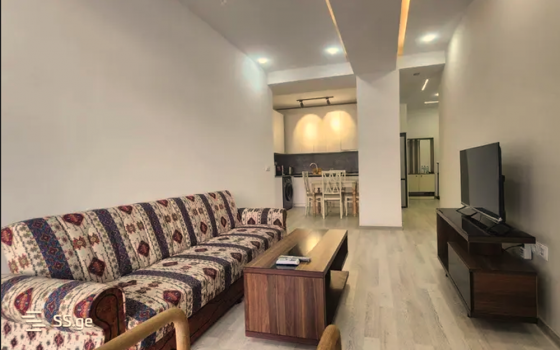 ქირავდება 2 ოთახიანი ბინა 70მ² 13/13 სართ თბილისი