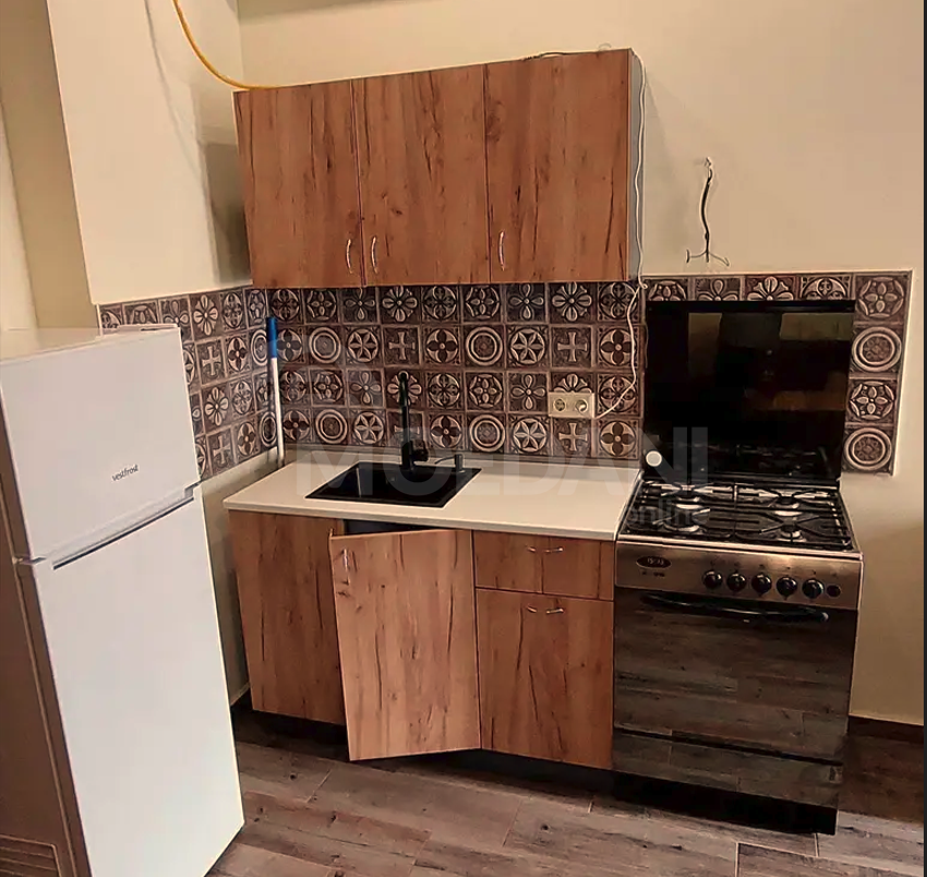 Apartments For Rent two-room 45м² 6/22 floor Tbilisi - photo 4
