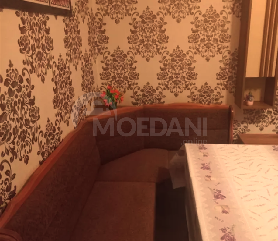 ქირავდება 2 ოთახიანი ბინა 43მ² 2/5 სართ თბილისი - photo 4