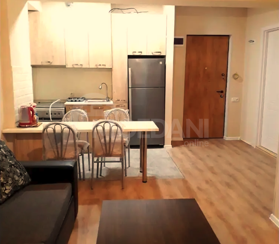 ქირავდება 2 ოთახიანი ბინა 60მ² 10/16 სართ თბილისი - photo 2