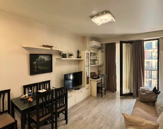 ქირავდება 2 ოთახიანი ბინა 50მ² 9/11 სართ თბილისი