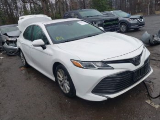 Toyota Camry 2018 თბილისი