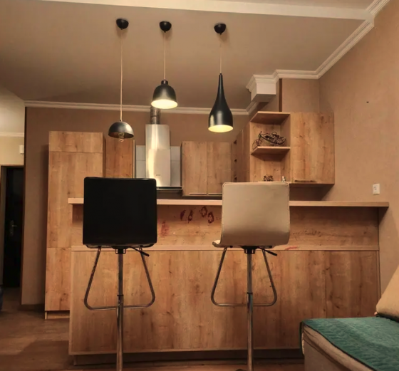 ქირავდება 2 ოთახიანი ბინა 60მ² 7/10 სართ თბილისი