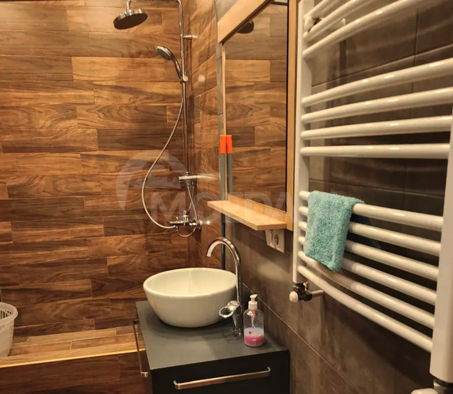 ქირავდება 2 ოთახიანი ბინა 60მ² 7/10 სართ თბილისი - photo 8