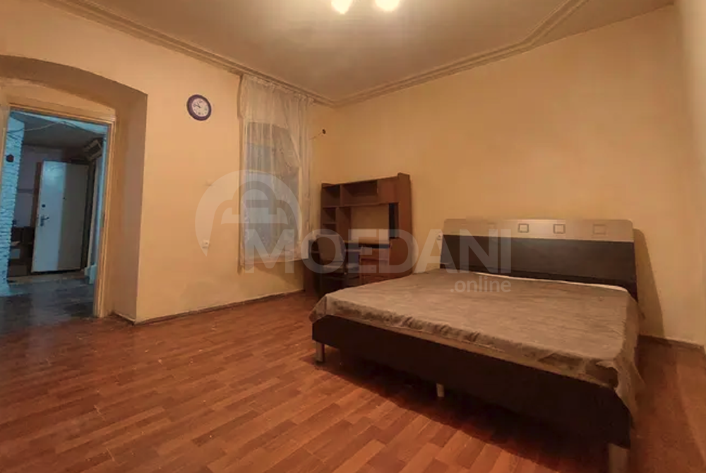 ქირავდება 2 ოთახიანი ბინა 55მ² 1/3 სართ თბილისი - photo 1