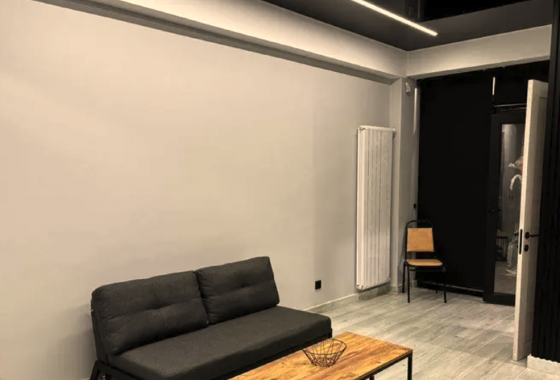 ქირავდება 2 ოთახიანი ბინა 50მ² 13/18 სართ თბილისი