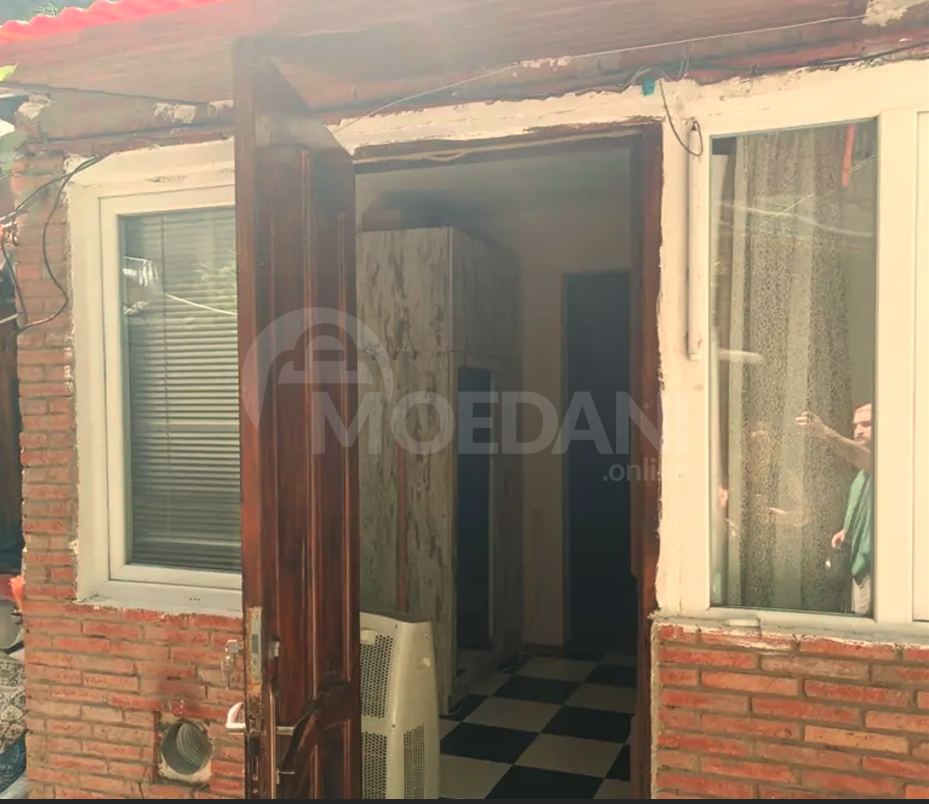 ქირავდება 2 ოთახიანი ბინა 45მ² 1/1 სართ თბილისი - photo 10