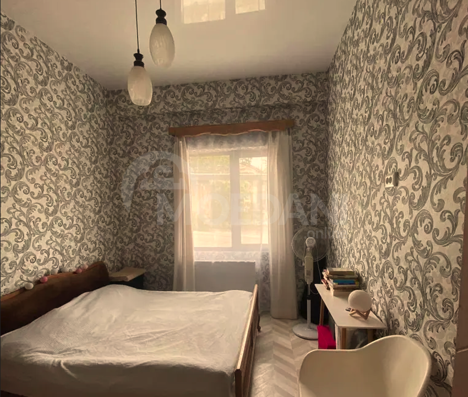 ქირავდება 2 ოთახიანი ბინა 50მ² 1/2 სართ თბილისი - photo 1