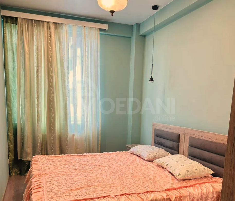 ქირავდება 2 ოთახიანი ბინა 65მ² 13/15 სართ თბილისი - photo 2