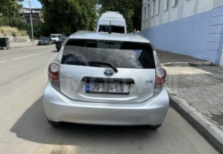 Toyota Aqua 1.5L 2013 Tbilisi - photo 3