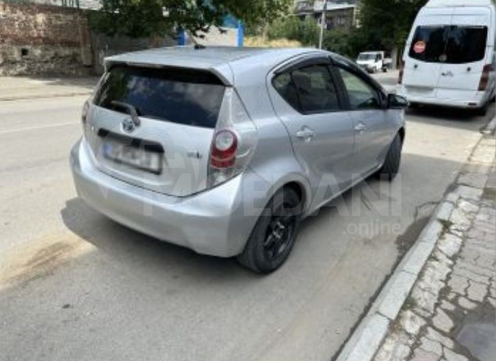 Toyota Aqua 1.5L 2013 Tbilisi - photo 4