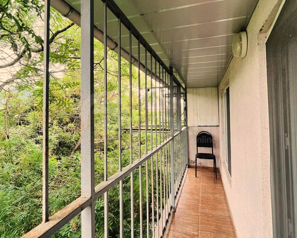 Apartments For Rent two-room 37м² 5/5 floor Tbilisi - photo 10