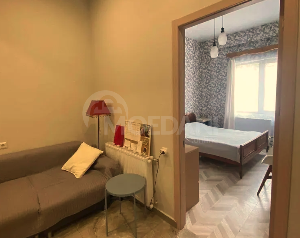 ქირავდება 2 ოთახიანი ბინა 48მ² 1/2 სართ თბილისი - photo 3