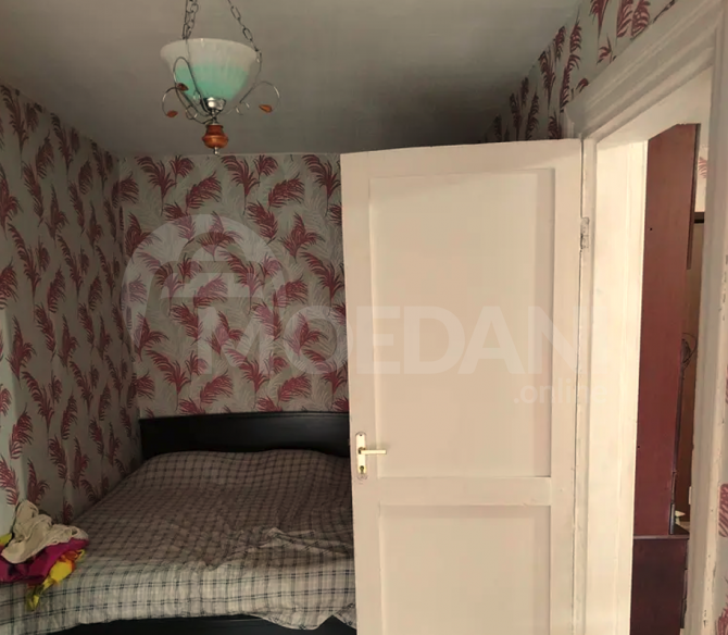 Rent 2 apartment 42м² 2/4 floor Tbilisi - photo 2