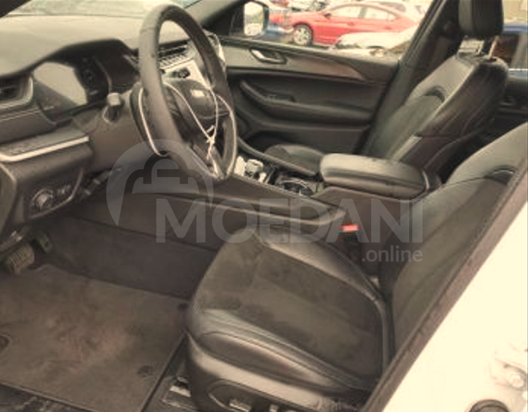 Jeep Grand Cherokee 2023 Тбилиси - изображение 7